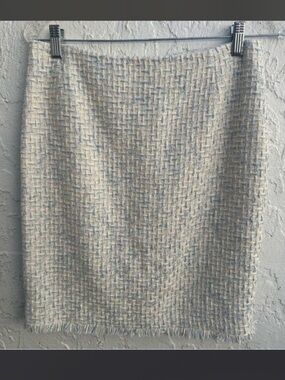 Saks Fifth Avenue Arkis Punto Cream Pencil Skirt with Soft Blue Accents 4